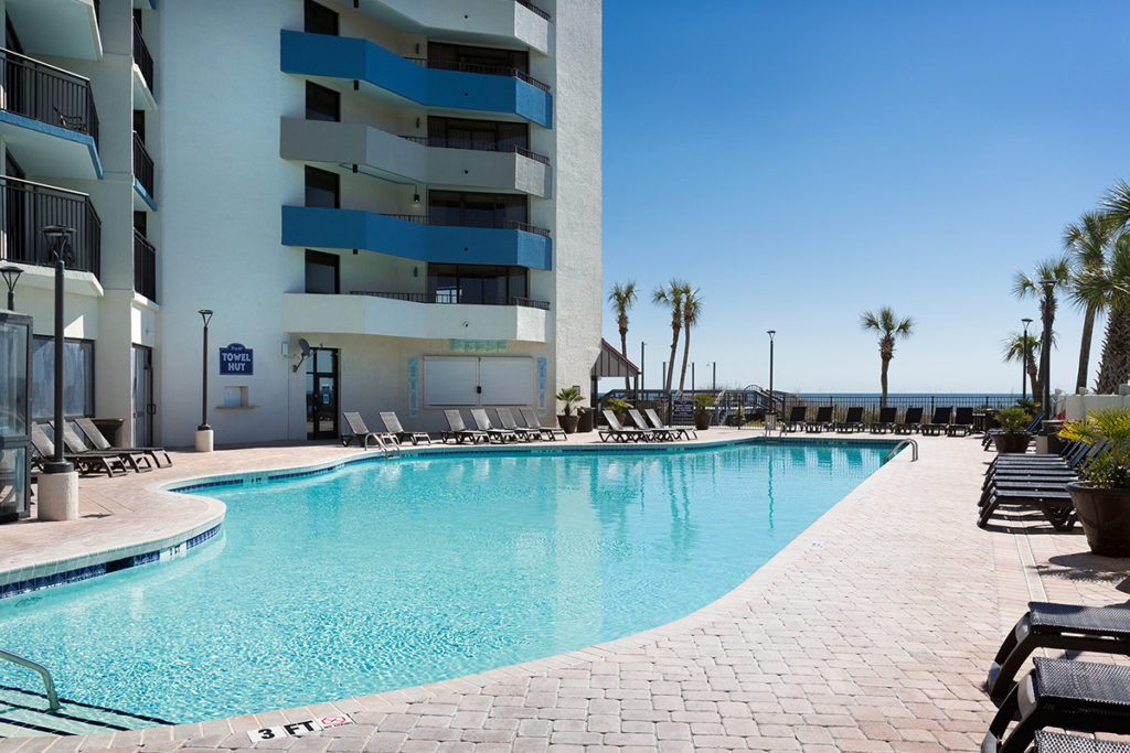 Ocean Reef Outdoor Pool