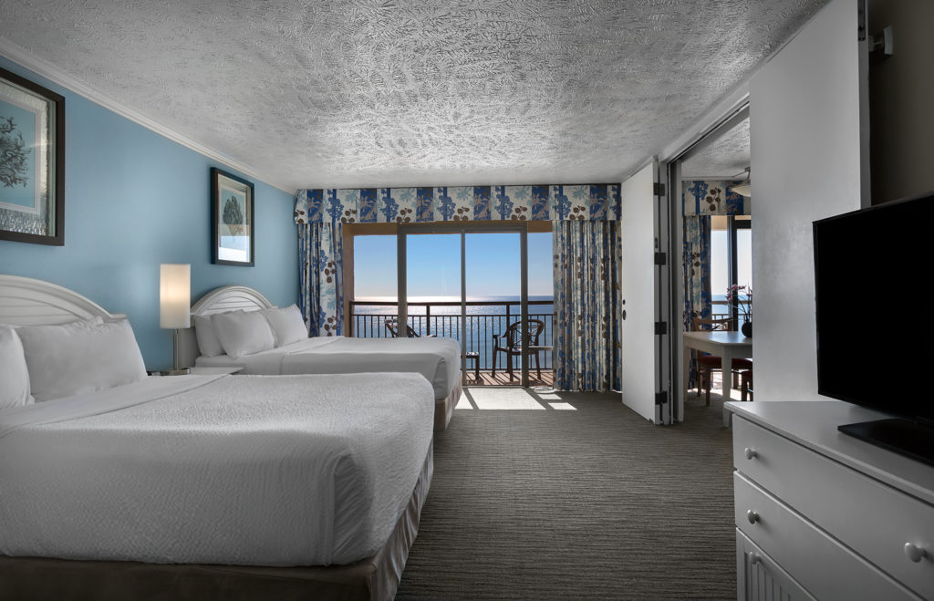 Oceanfront Junior Bedroom Suite