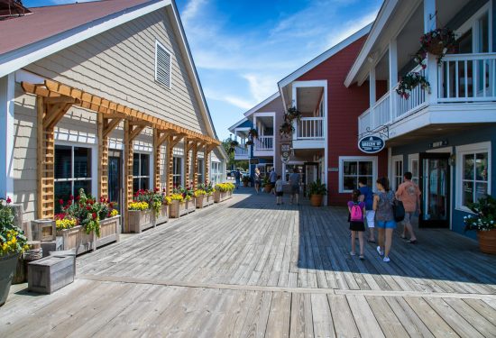 Barefoot Landing shops