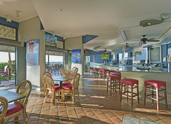 Ocean Reef Banana Boat Lounge Overview