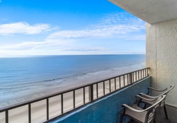 Ocean Reef Deluxe 2 Queen Room - Balcony