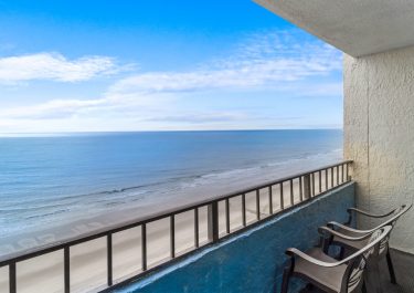 Ocean Reef Deluxe 2 Queen Room - Balcony