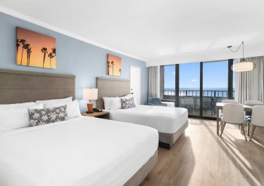 Oceanfront Deluxe Queen Efficiency
