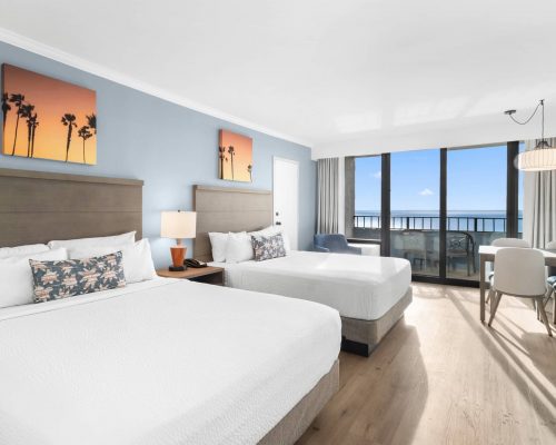 Oceanfront Deluxe Queen Efficiency