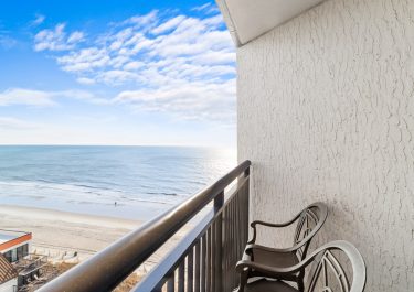 Ocean Reef Deluxe One Bedroom Condo - Balcony