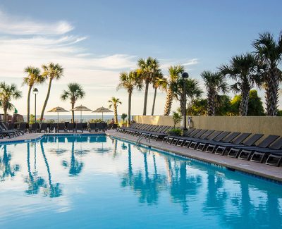 Ocean Reef Outdoor Oceanfront Pool